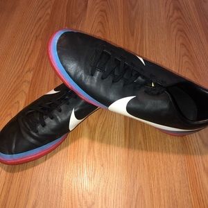 Nike Mercurial Indoor Cleats